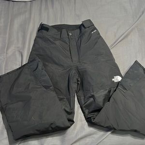 The north face boys ski pants size 10/12 MM